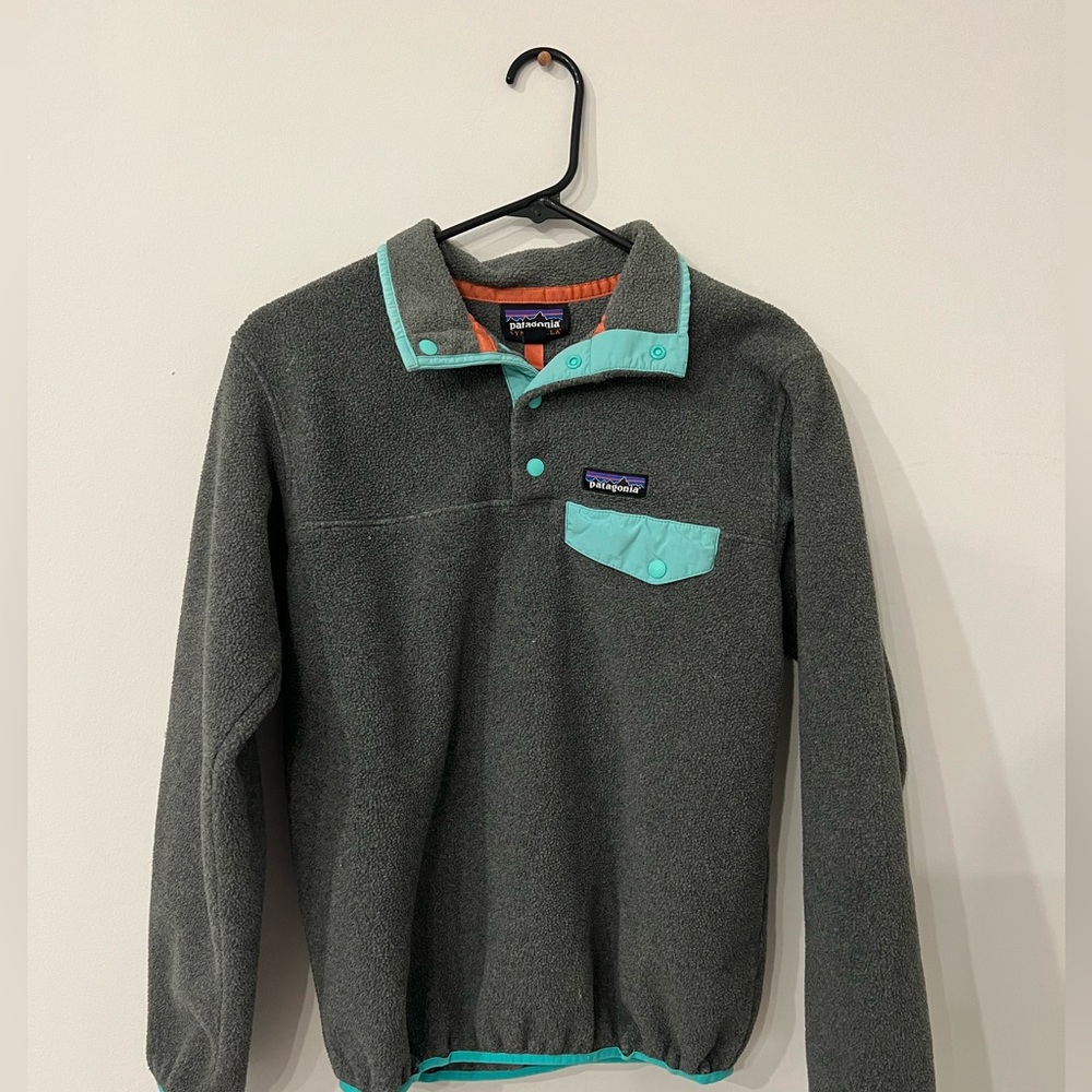 women’s patagonia pullover